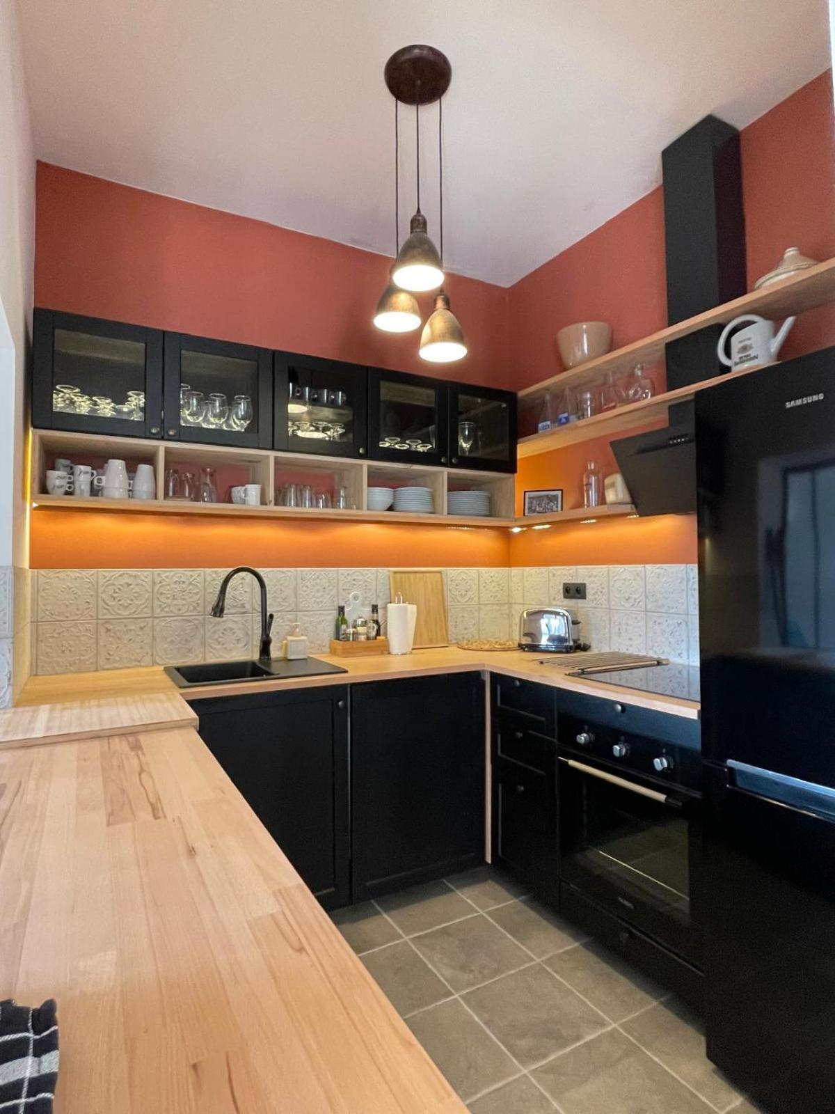 La Solane - Grande Maison Sous Les Pins Сис-Фур-Ле-Пляж Экстерьер фото